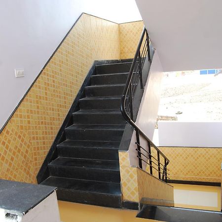 Hotel Utsav Shirdi Zewnętrze zdjęcie